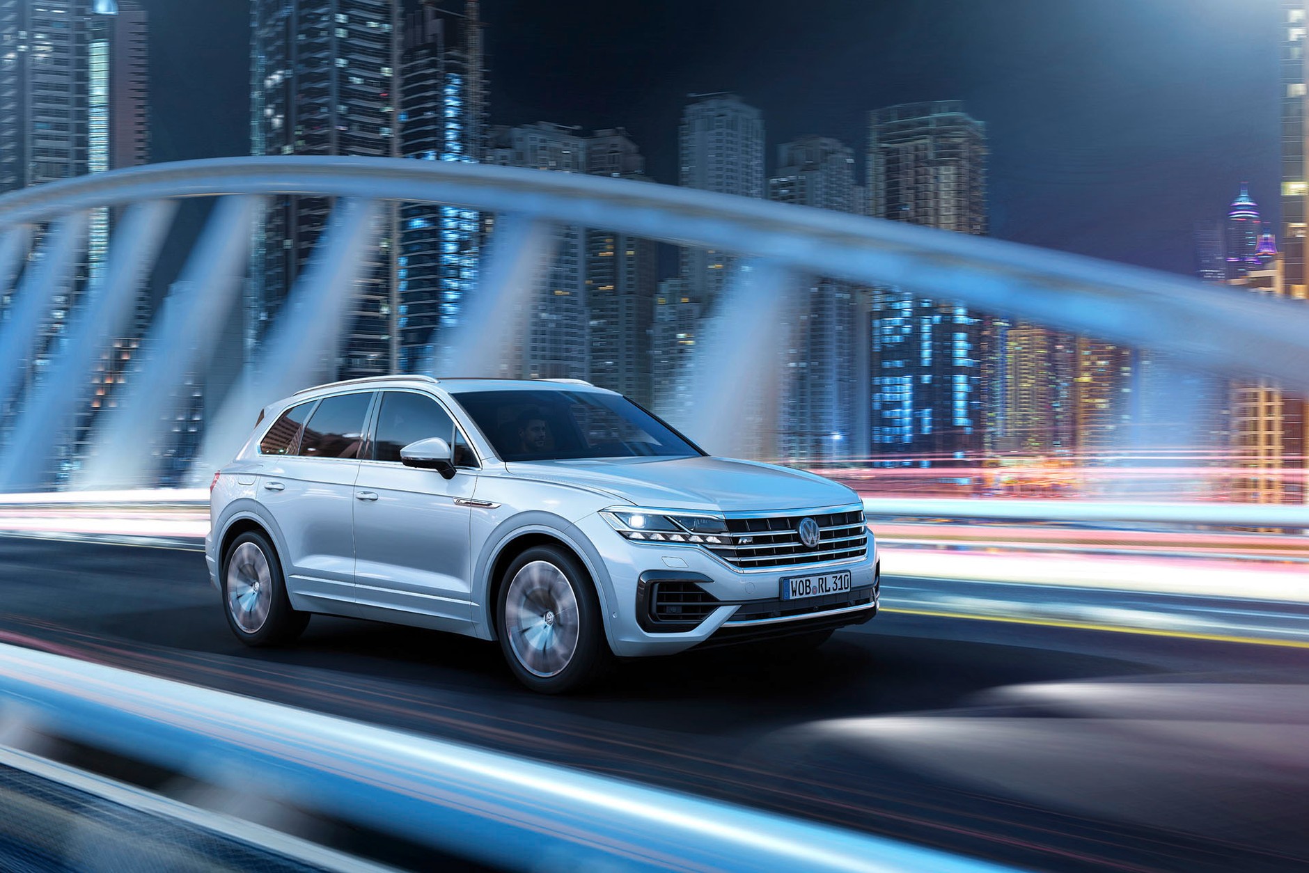 Volkswagen Touareg - bardziej limuzyna niż terenówka