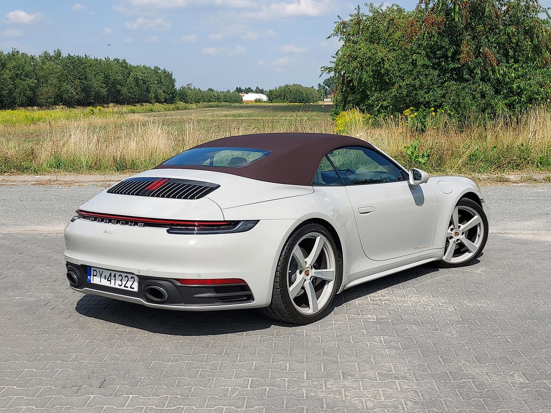Porsche 911 Carrera S Cabriolet