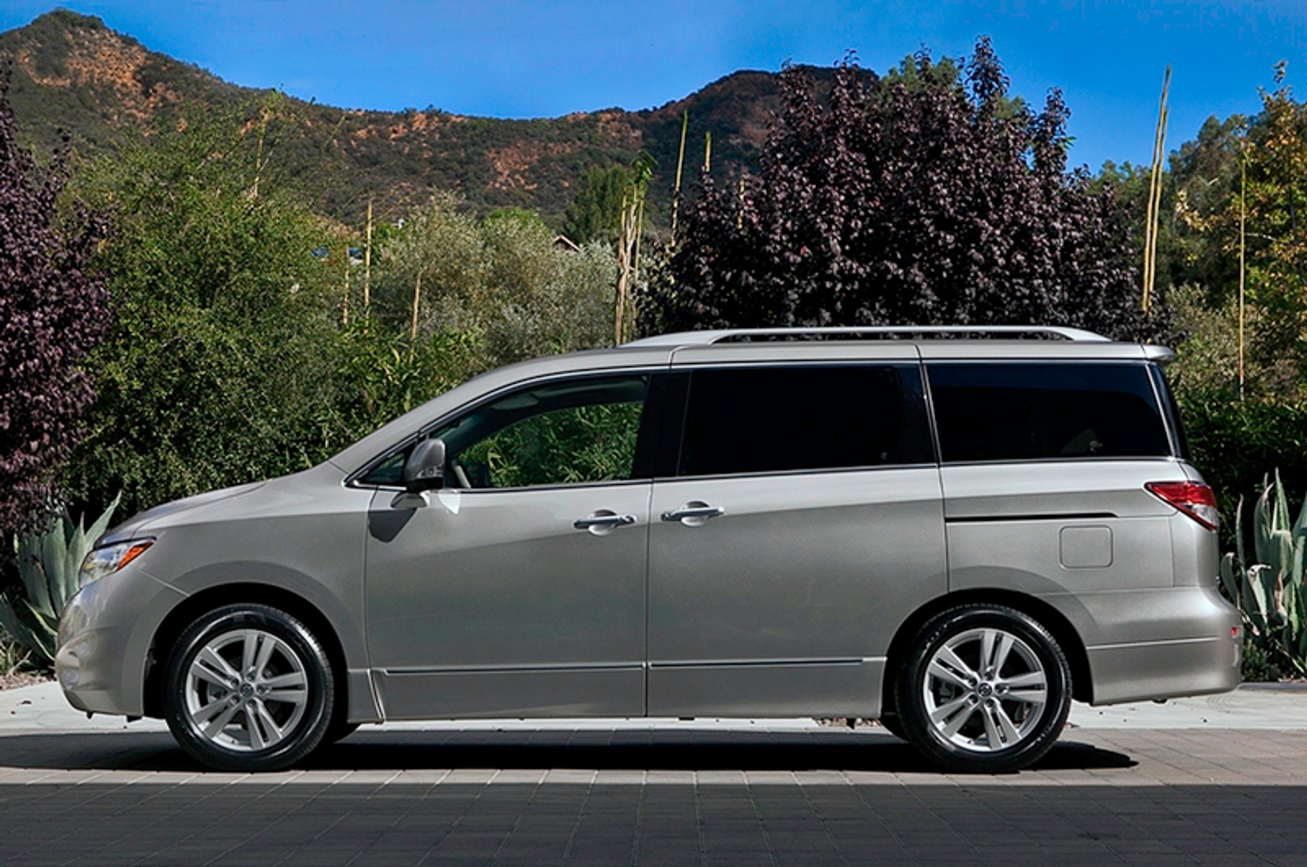 Kluby go-go w nawigacji