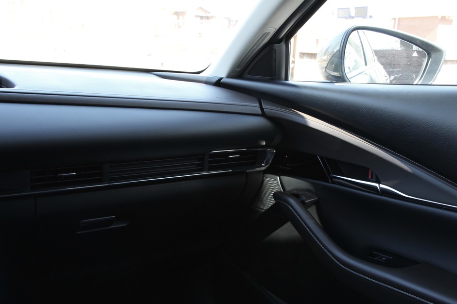 Mazda CX-30 2.0 e-Skyactiv X Takumi 