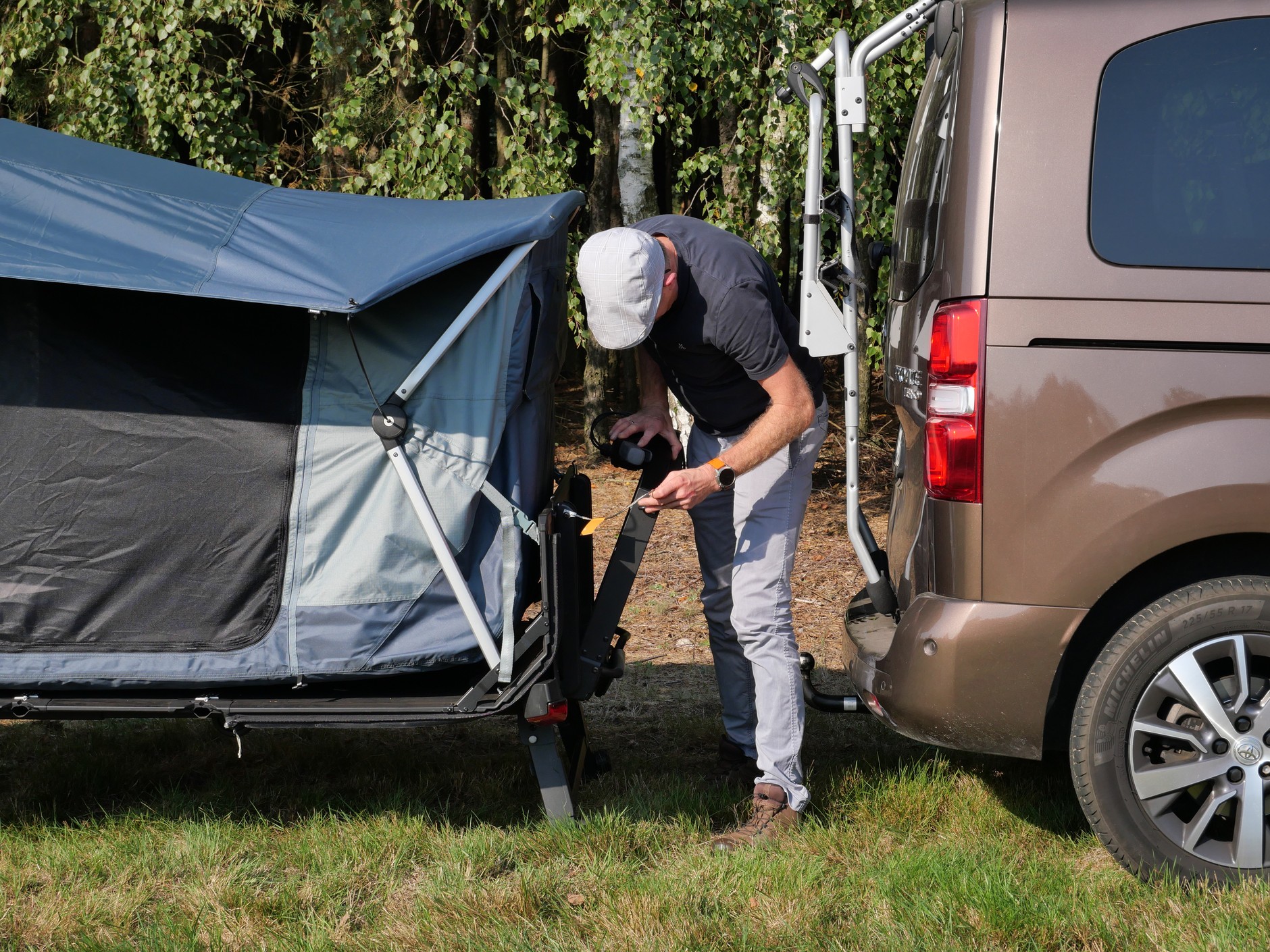 Namiot na hak Thule Outset