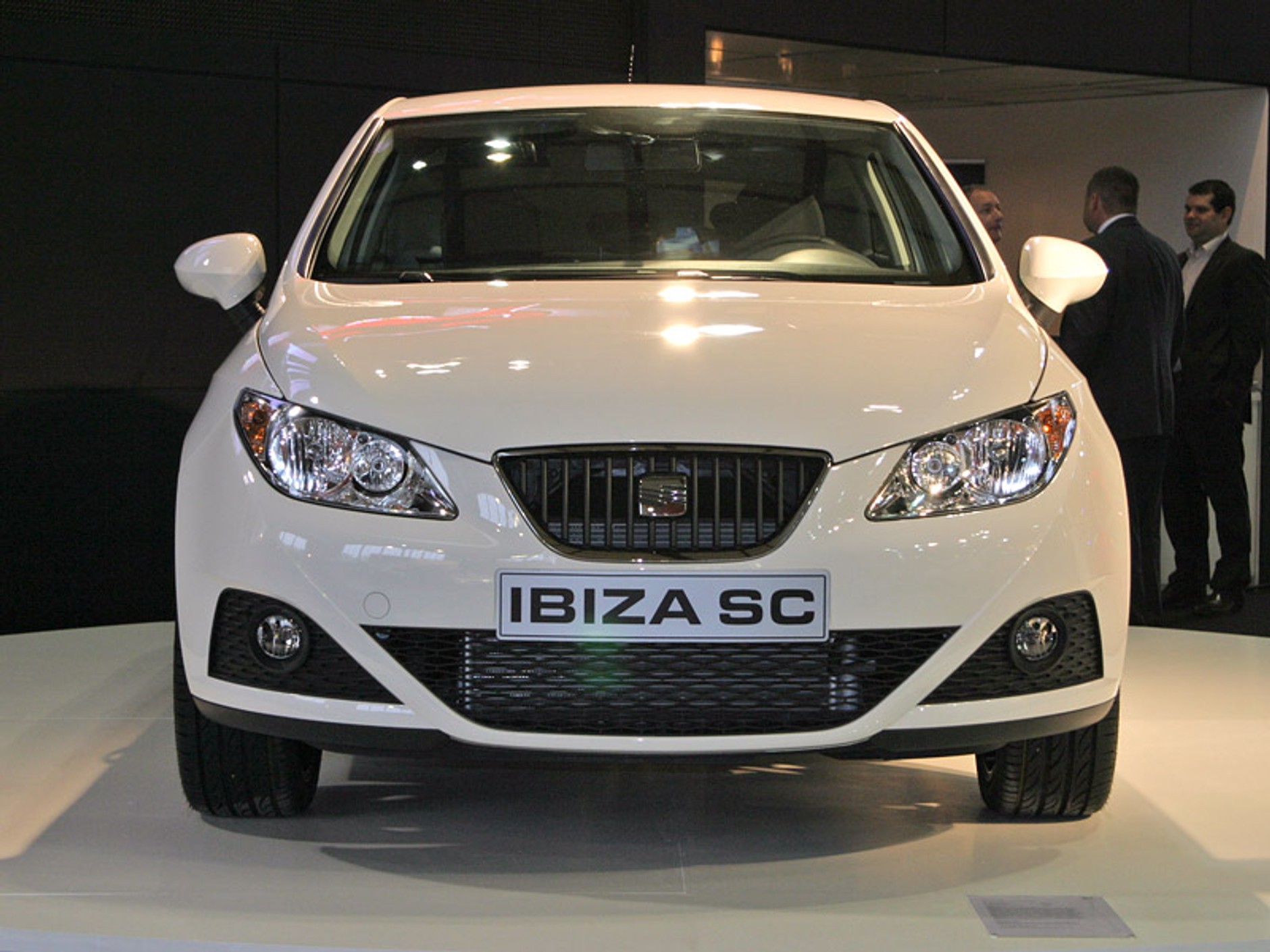 Autoshow Praha 2008: paryskie premiery w Pradze (Octavia, Soul, Insignia, Golf VI)