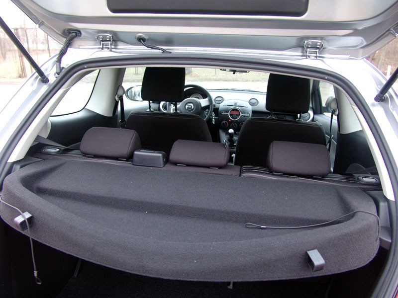Mazda2