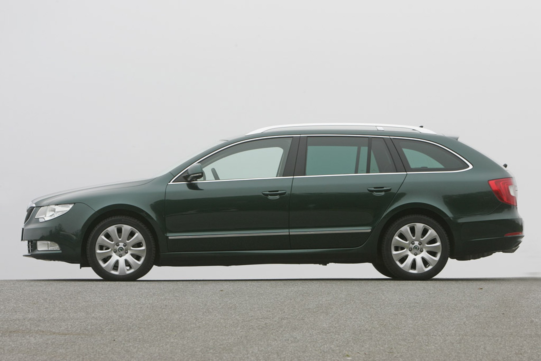 Skoda Superb Combi: duży wyczyn wielkiej Skody (test na dystansie 100 tys. km)