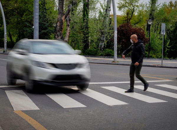 Nawet do 3 tys. zł mandatu za wykroczenia na przejściach dla pieszych