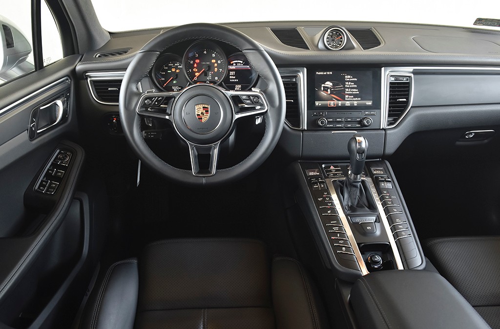 Porsche Macan 2.0 T