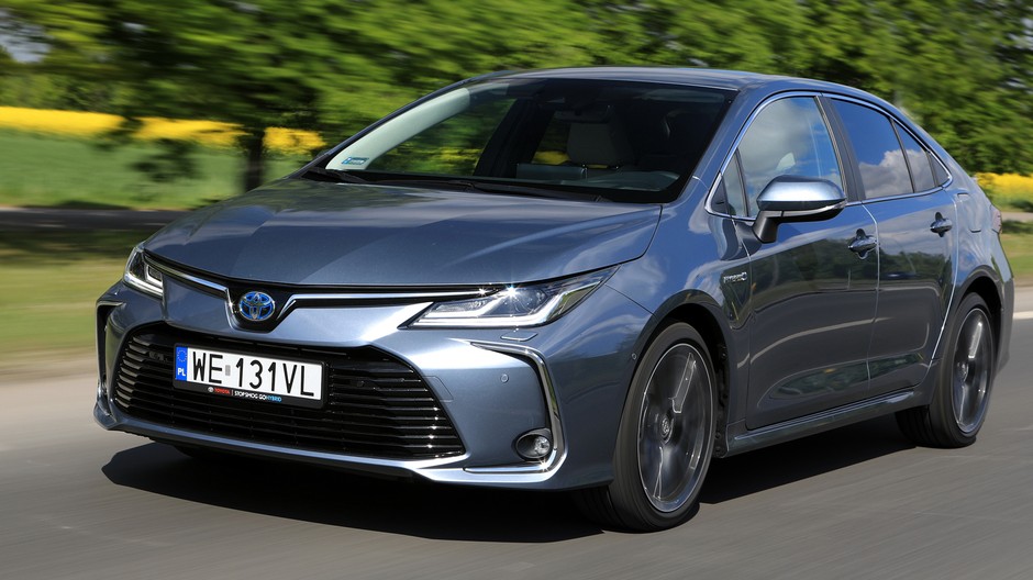 Toyota Corolla 1.8 Hybrid Executive | Test