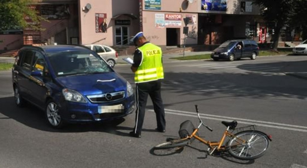 Nie ustąpił pierwszeństwa rowerzyście - groźny wypadek