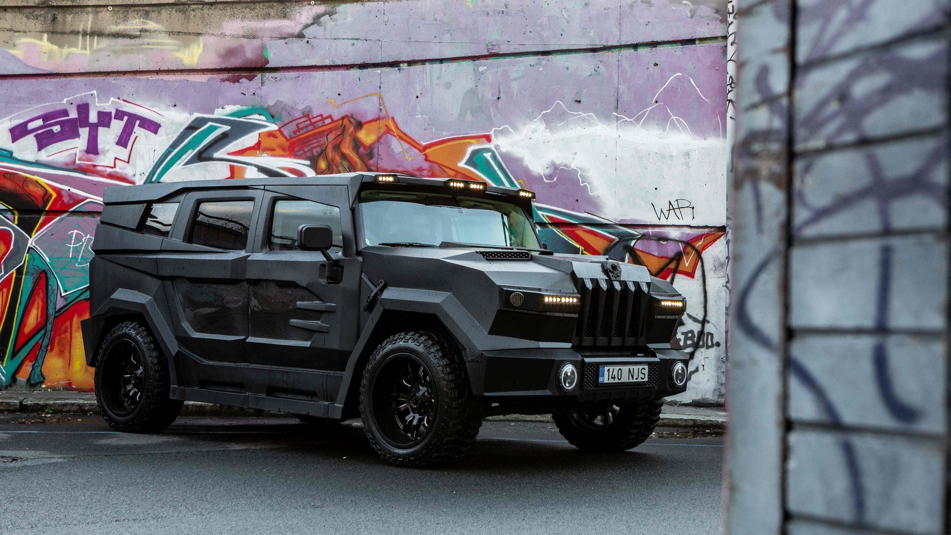 Dartz Prombron Black Stallion na bazie Hummera