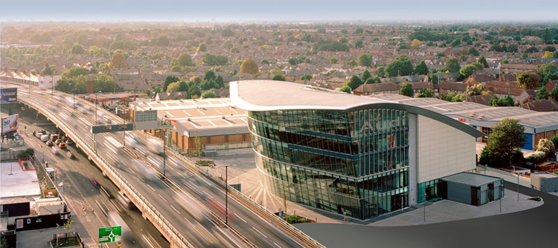 West London Audi: największy showroom Audi na świecie