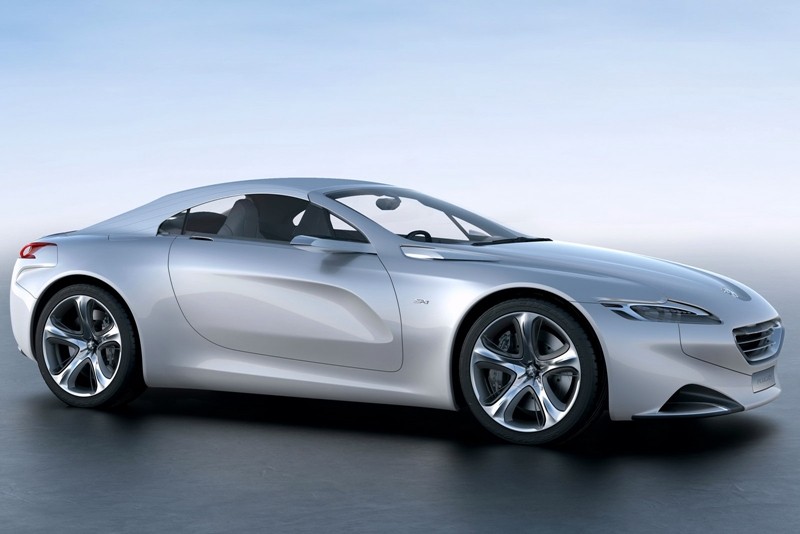 Peugeot SR1 – koniec głupkowatych uśmiechów