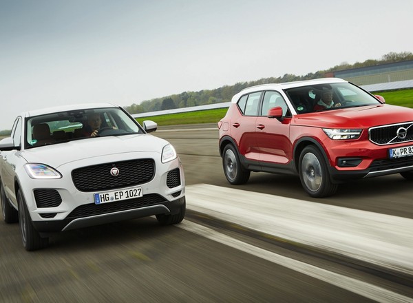 Małe SUV-y, duża frajda? Porównanie: Jaguar E-Pace i Volvo XC40