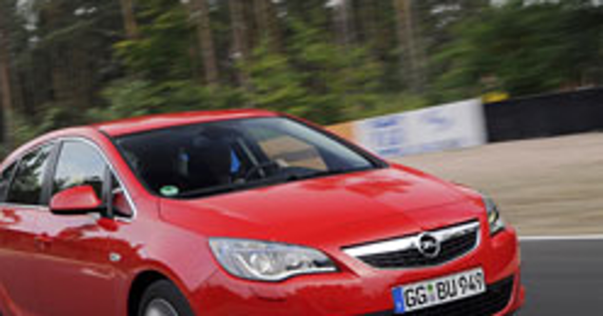 Opel Astra: pierwsze wrażenia z jazdy