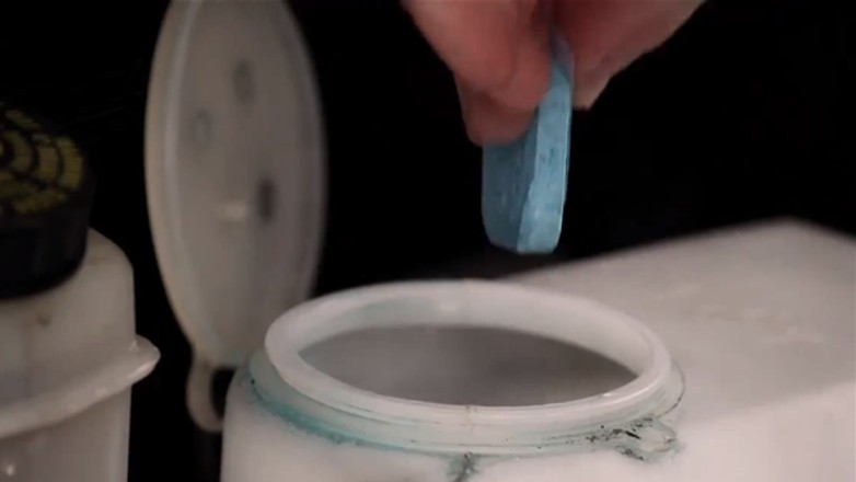 Płyn do spryskiwaczy w tabletkach!