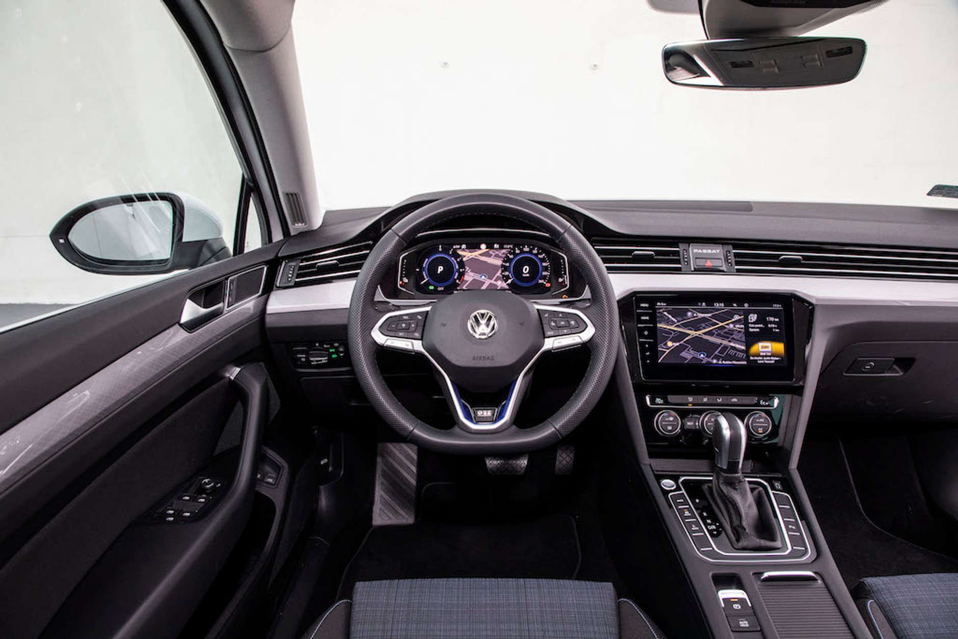 Volkswagen Passat GTE – na benzynę i na prąd