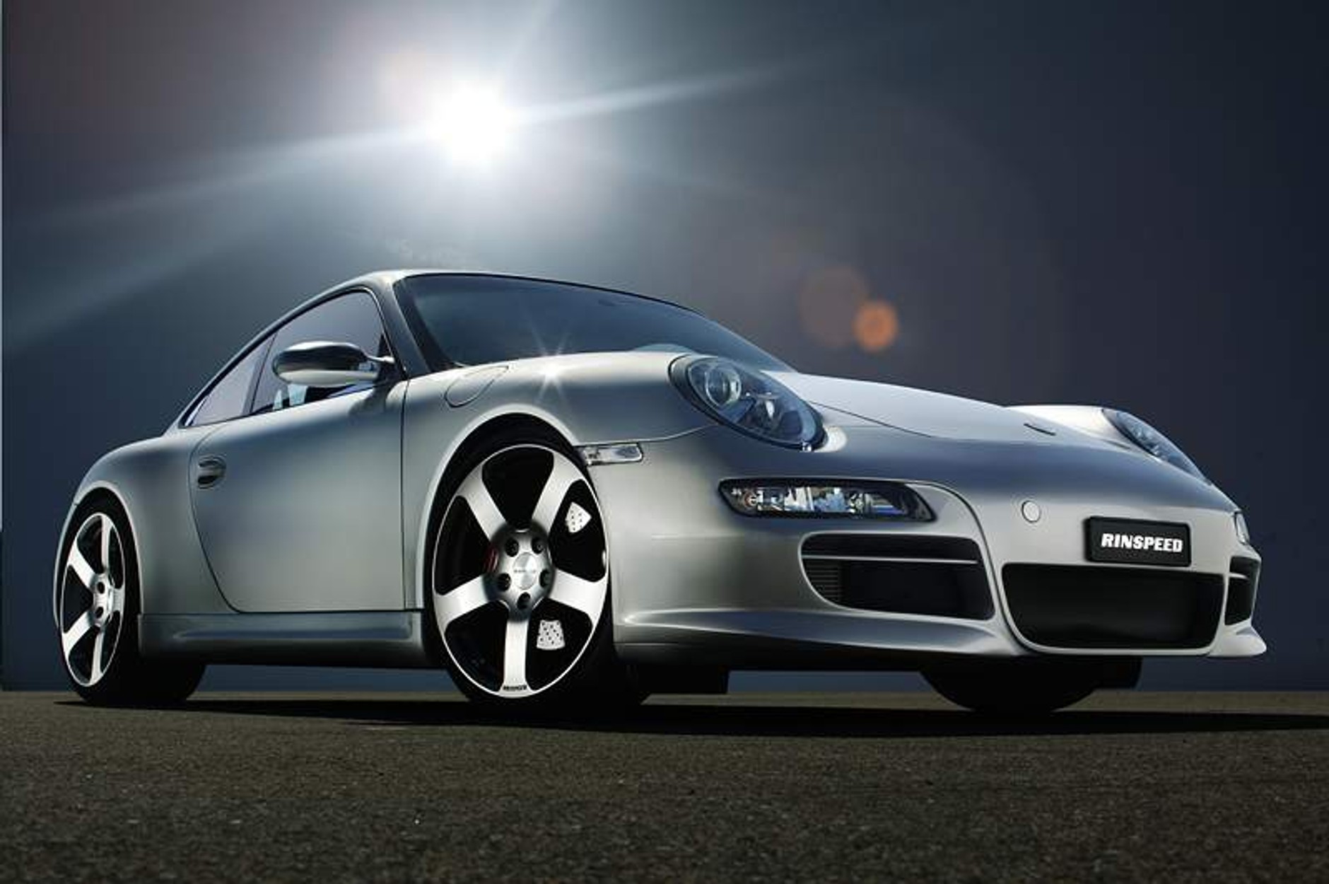 Rinspeed w Paryżu: podrasowany Cayman i Carrera 4