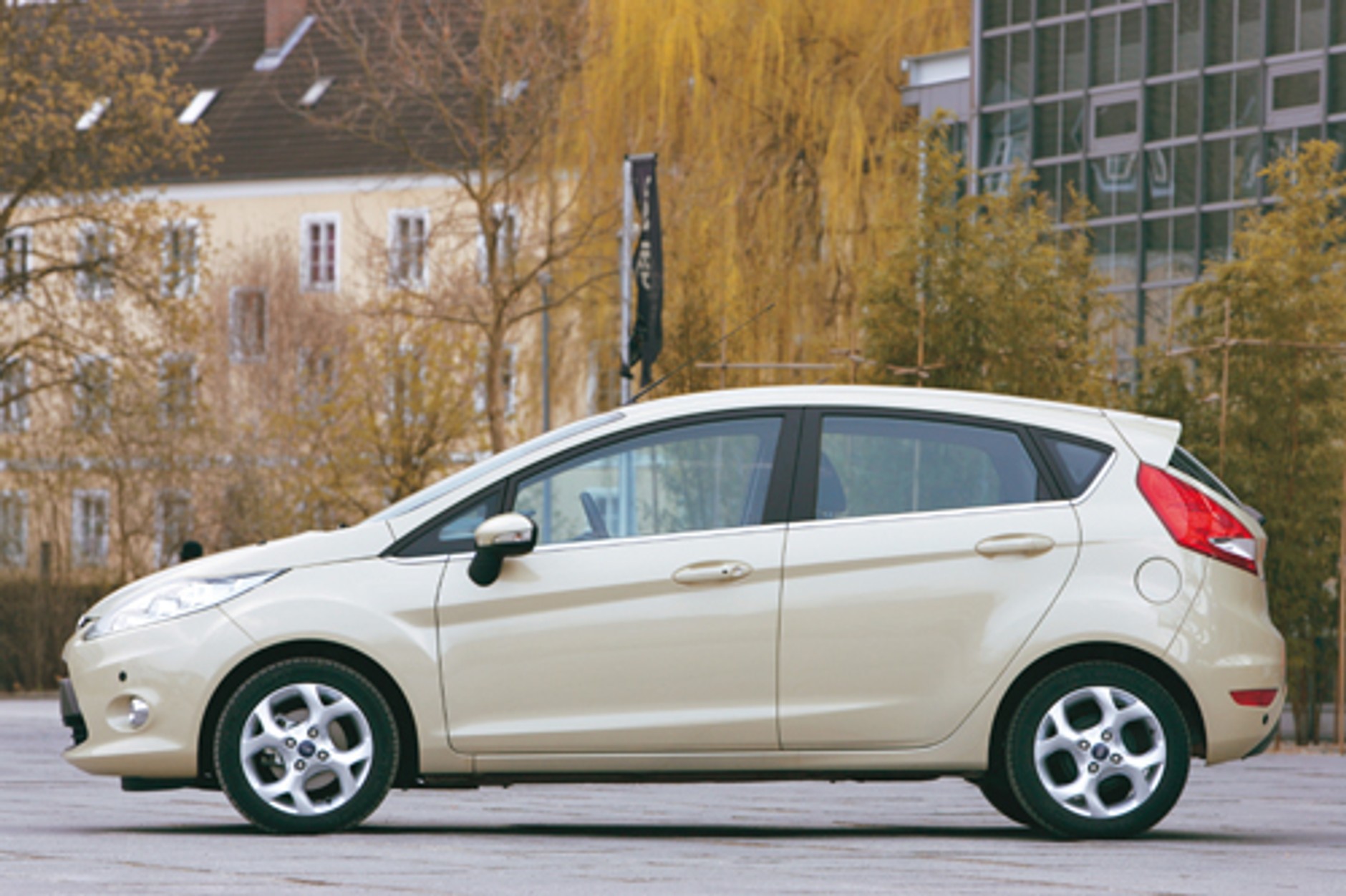 Volkswagen Polo kontra Ford Fiesta i Opel Corsa: Pojedynek małych gigantów