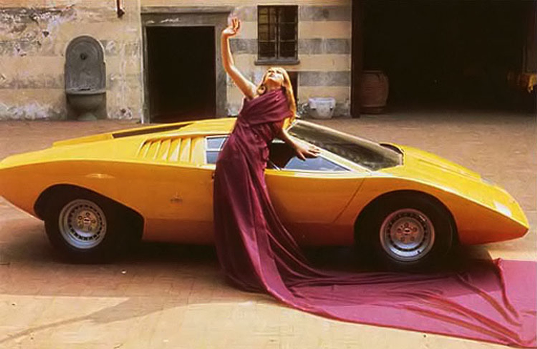 Legendy pod lupą: Lamborghini Countach – król supersportów