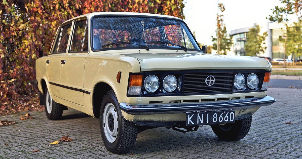 Ten Duży Fiat jest nowy, choć ma 35 lat.  FSO 125p wystawiony na aukcji. 