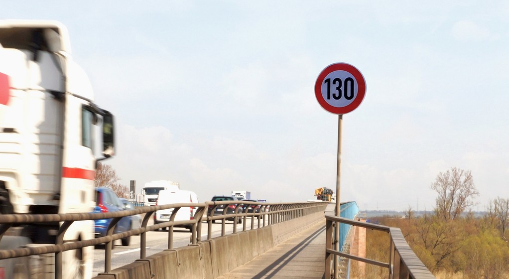 Ograniczenie prędkości na niemieckiej autostradzie