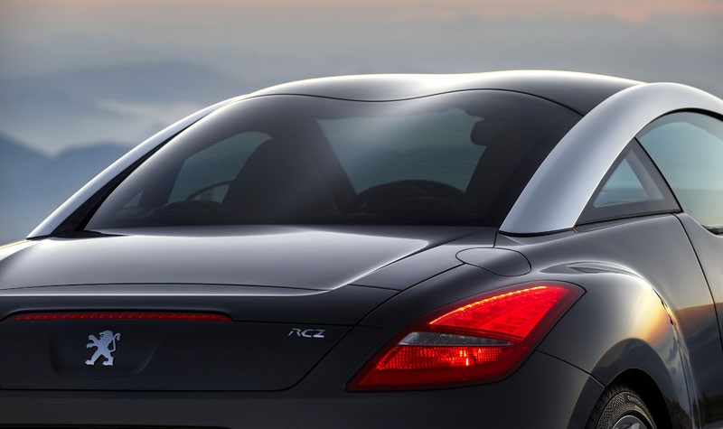 IAA Frankfurt 2009: Peugeot RCZ - odsłonięcie seryjnego coupé