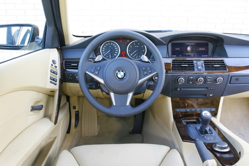 BMW serii 5, Honda Legend, Lexus GS 450h - Benzyna kontra prąd