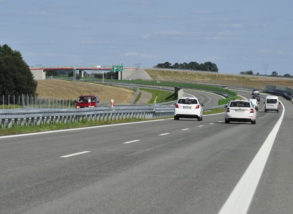 Polska sieć dróg szybkiego ruchu ma mieć blisko 8 tys. km