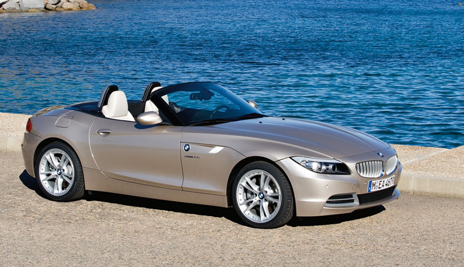 BMW: nowy Z4 Roadster wylądował w Warszawie (cena w Polsce)