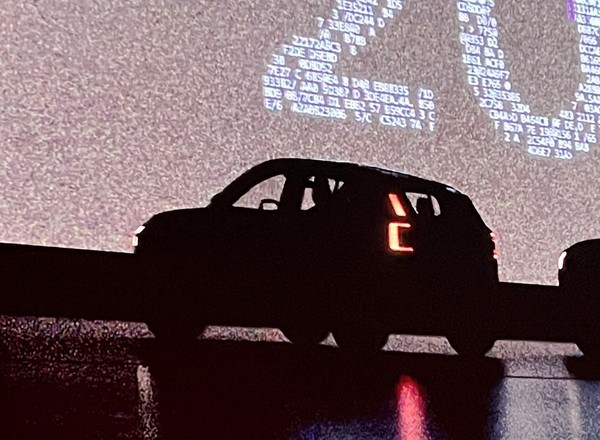 Ten tajemniczy kształt to największa sensacja Volvo.  Znamy wiele sekretów tej firmy