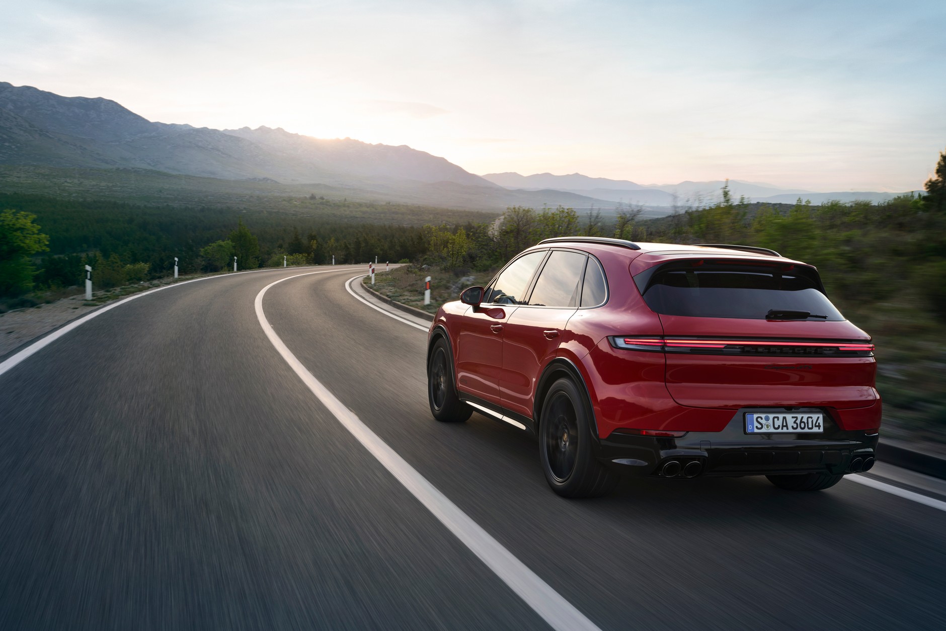 Porsche Cayenne GTS 2024