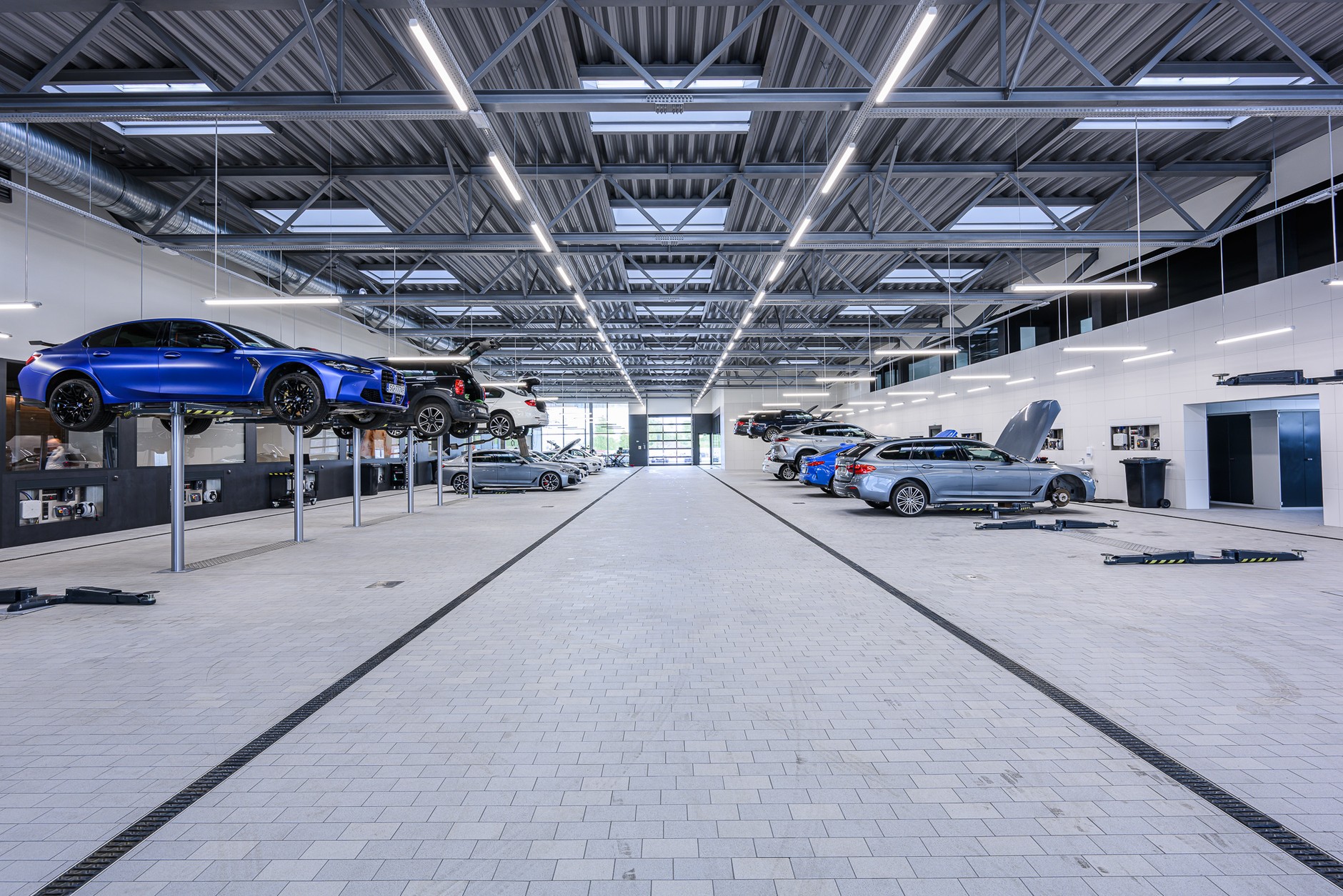 Największy salon BMW w Europie