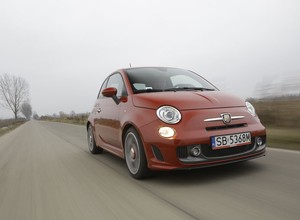 Abarth 595 Turismo - Kochaj albo rzuć
