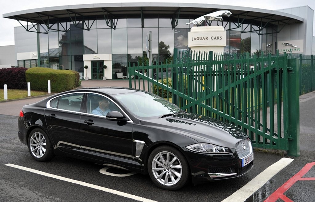 Jaguar też może być oszczędny
