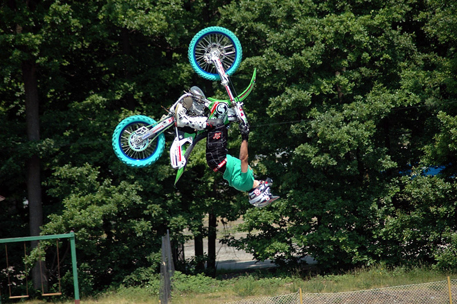 Dzień Kawasaki: tragiczny koniec małej ZX-6R Ninja (+ duża fotogaleria)