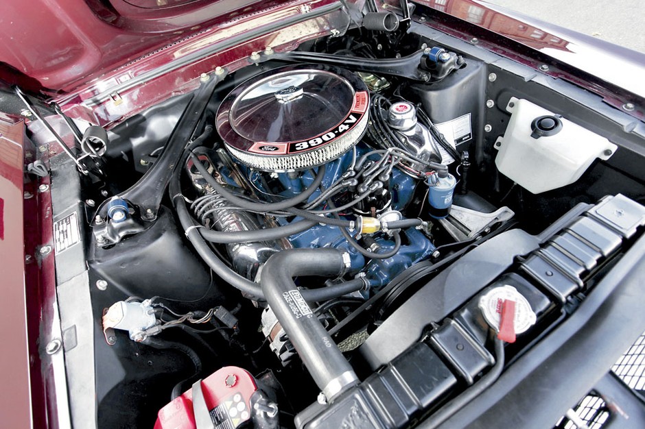 Ford Mustang GT 390
