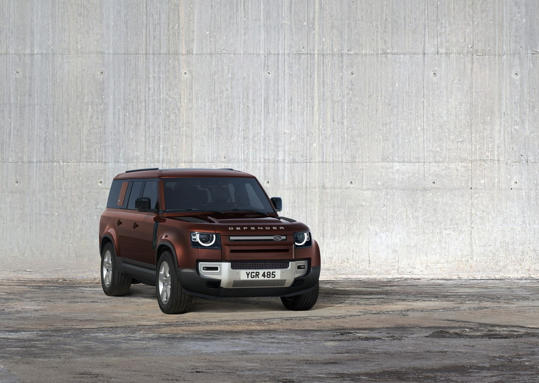 Land Rover Defender 130