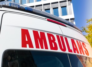 Kierowca "covidowej" karetki oskarżony o spowodowanie śmiertelnego wypadku