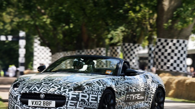 Jaguar F-Type w Goodwood