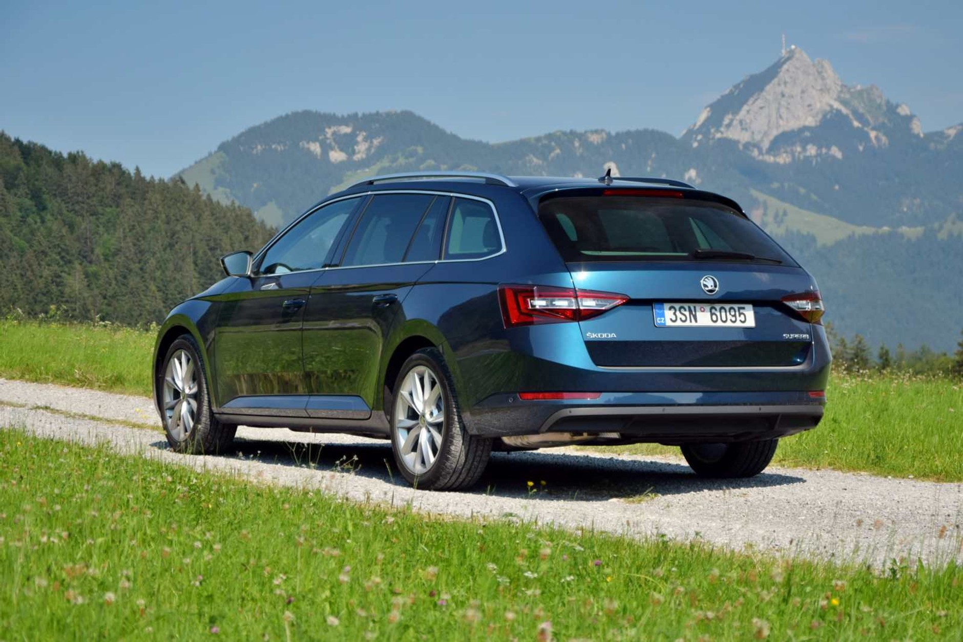 Skoda Superb III