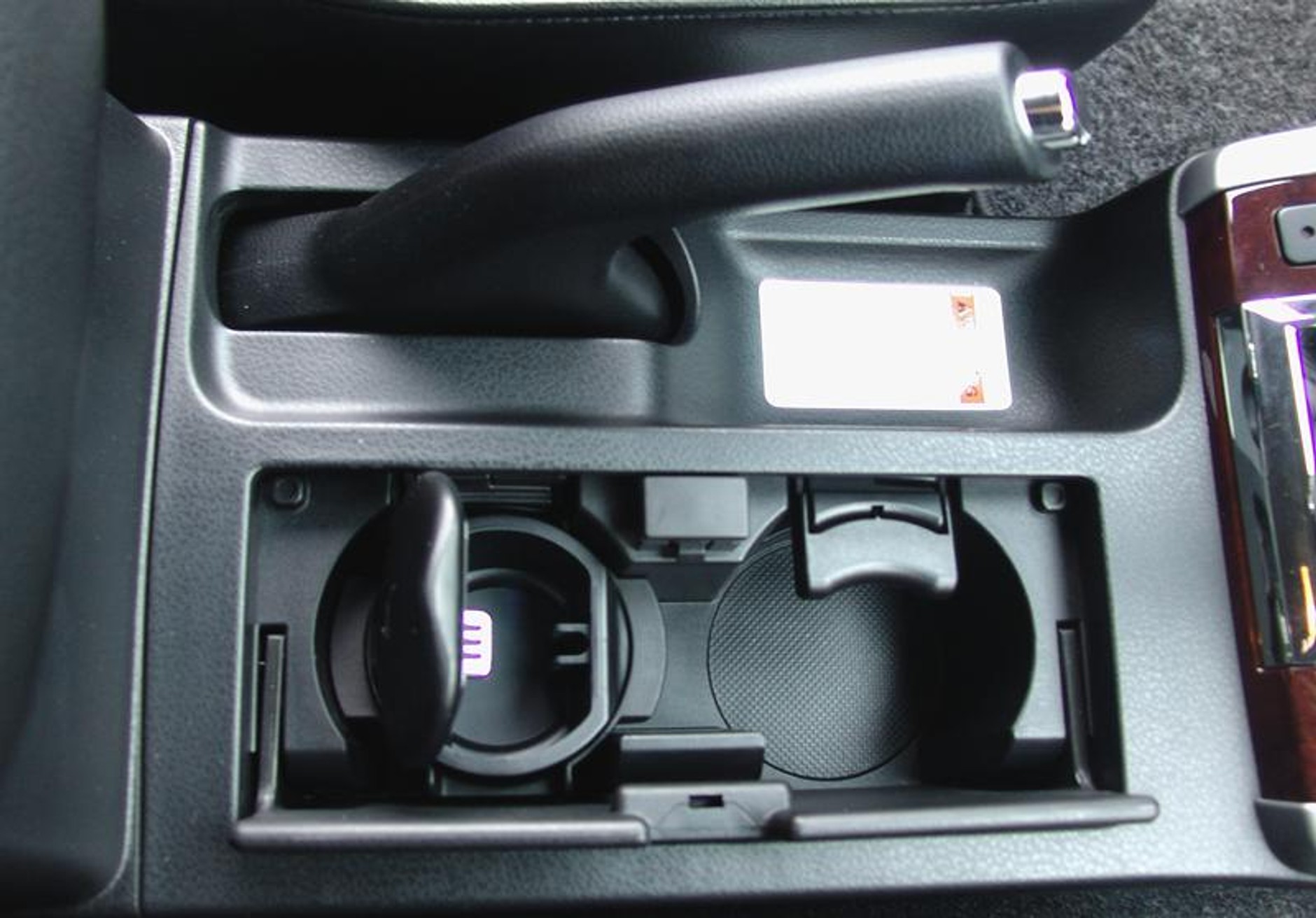 Suzuki Grand Vitara 2.0i DX 5d: terenowy atleta