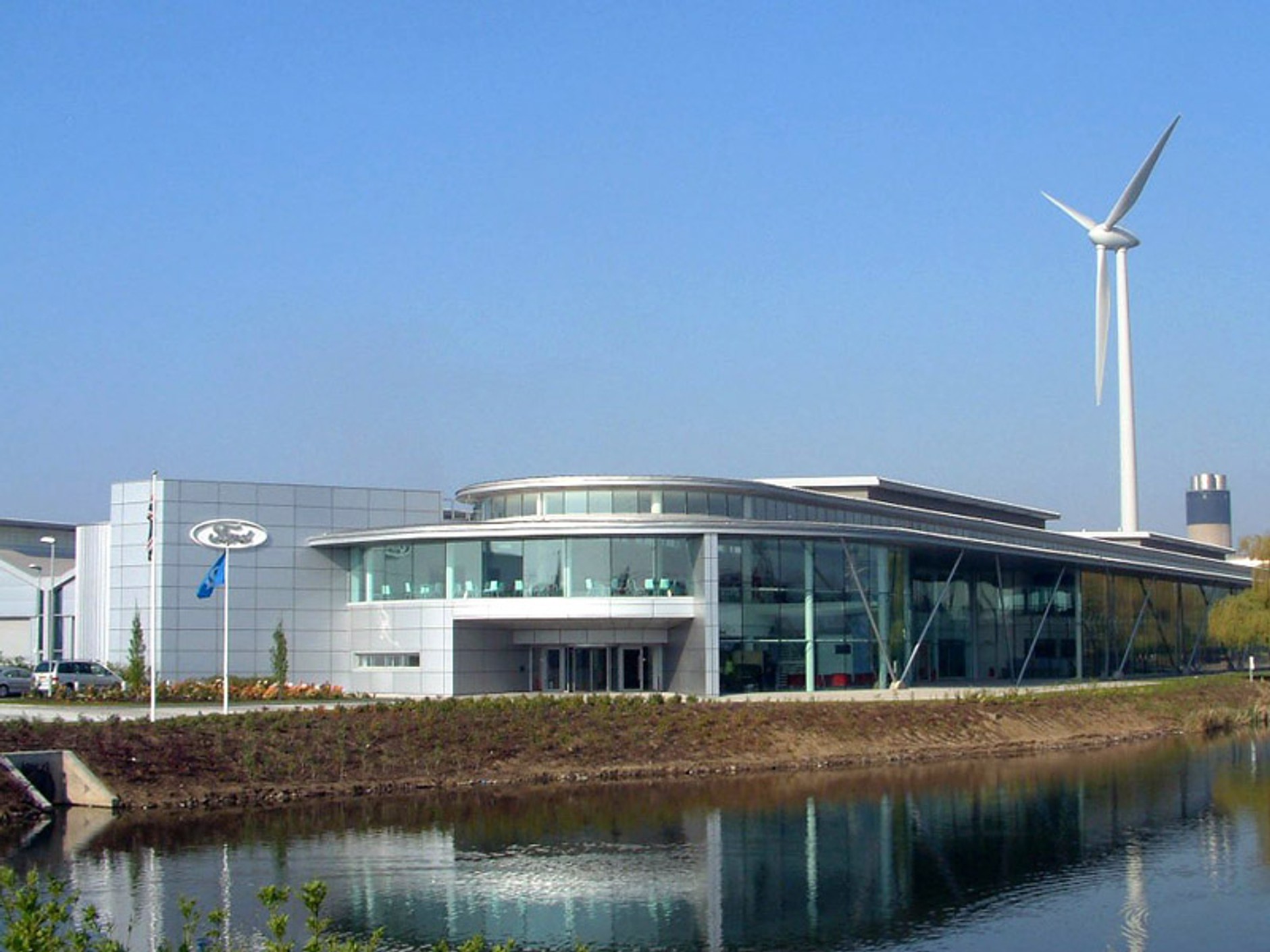 Trzecia elektrownia wiatrowa dla brytyjskiego zakładu Ford w Dagenham