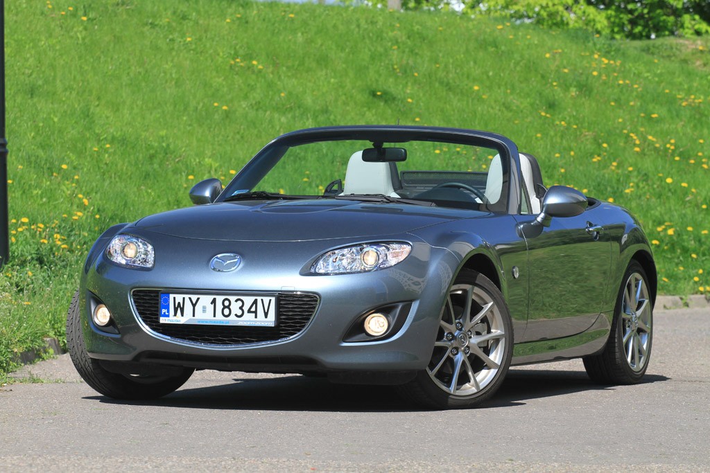 Mazda MX-5 znów z miękkim dachem