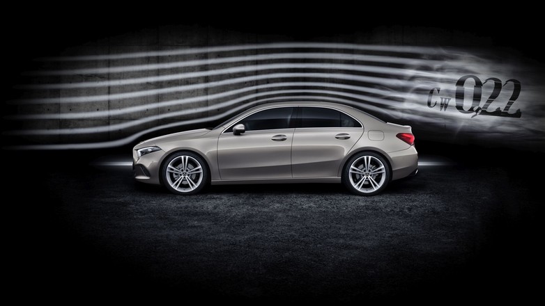Mercedes Klasy A sedan