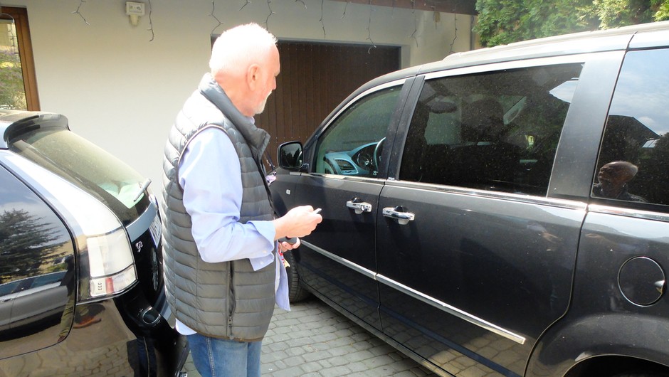 Komis Autokor