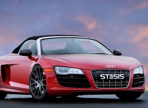 710-konne Audi R8