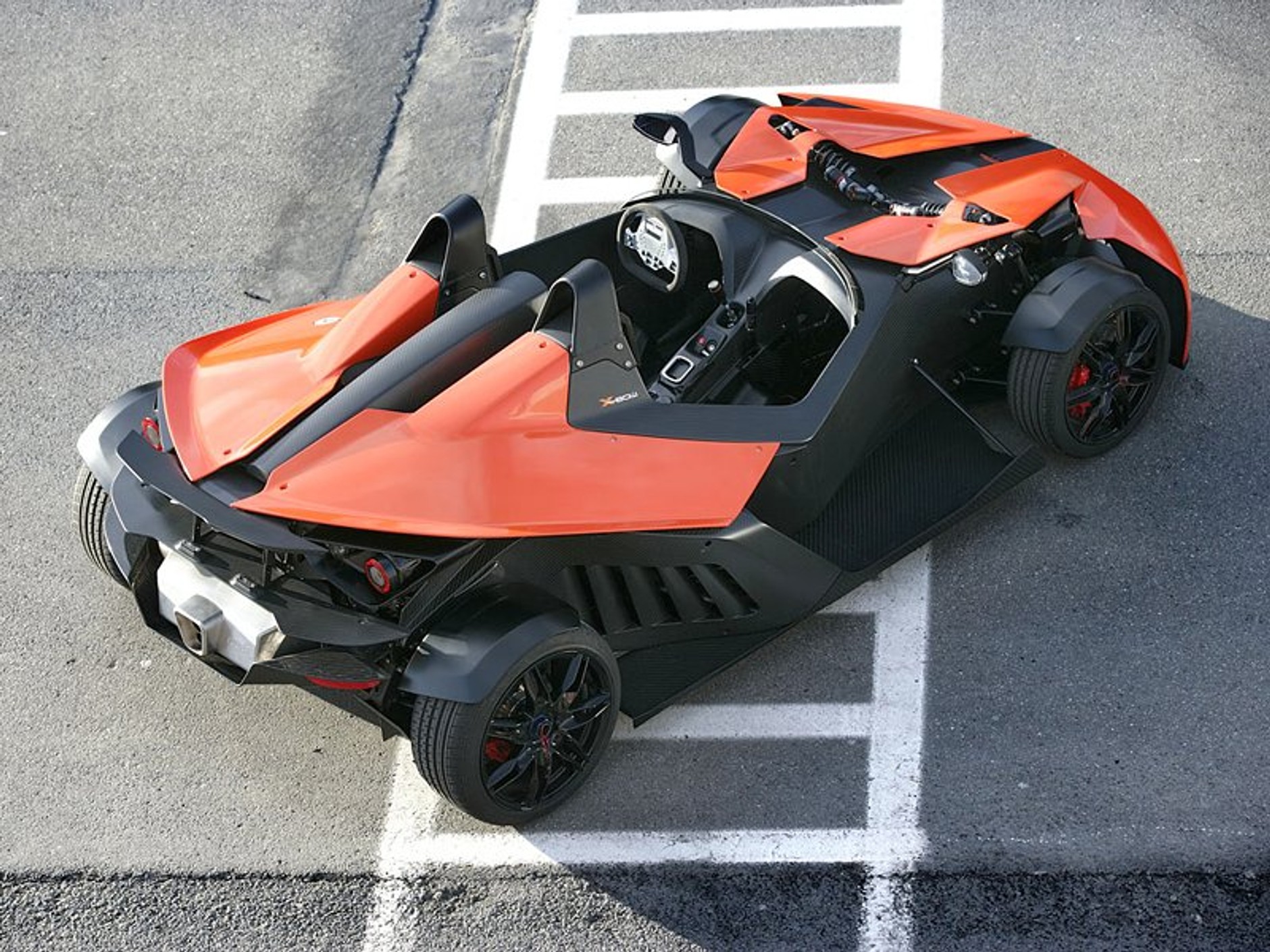KTM X-Bow: pierwsze auto producenta motocykli idzie do produkcji