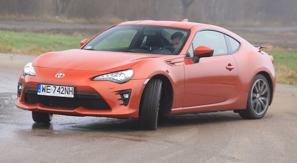 Toyota GT86 - idealna do jazdy bokiem