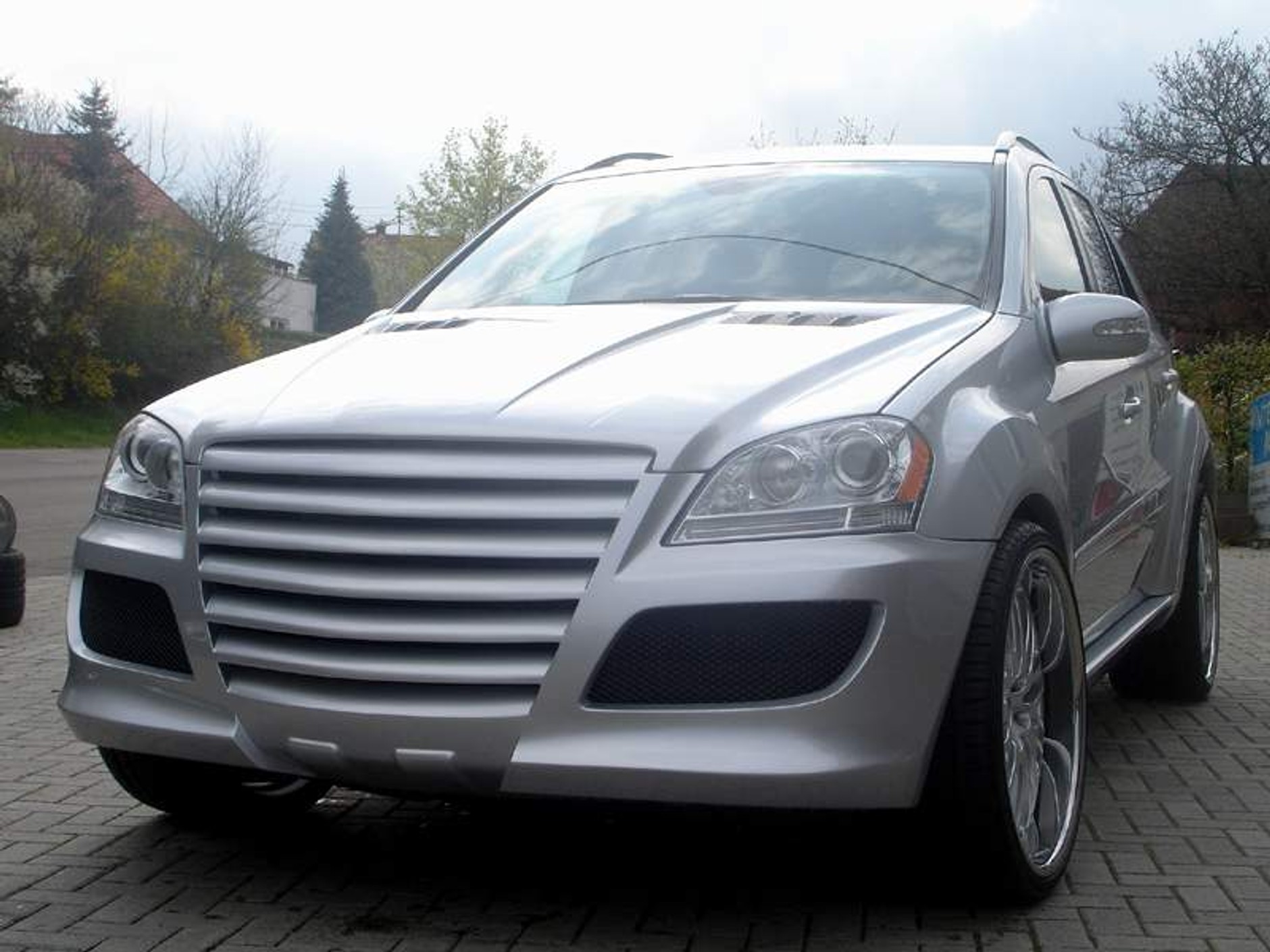 ASMA Design Gladiator II – Mercedes ML nie do poznania