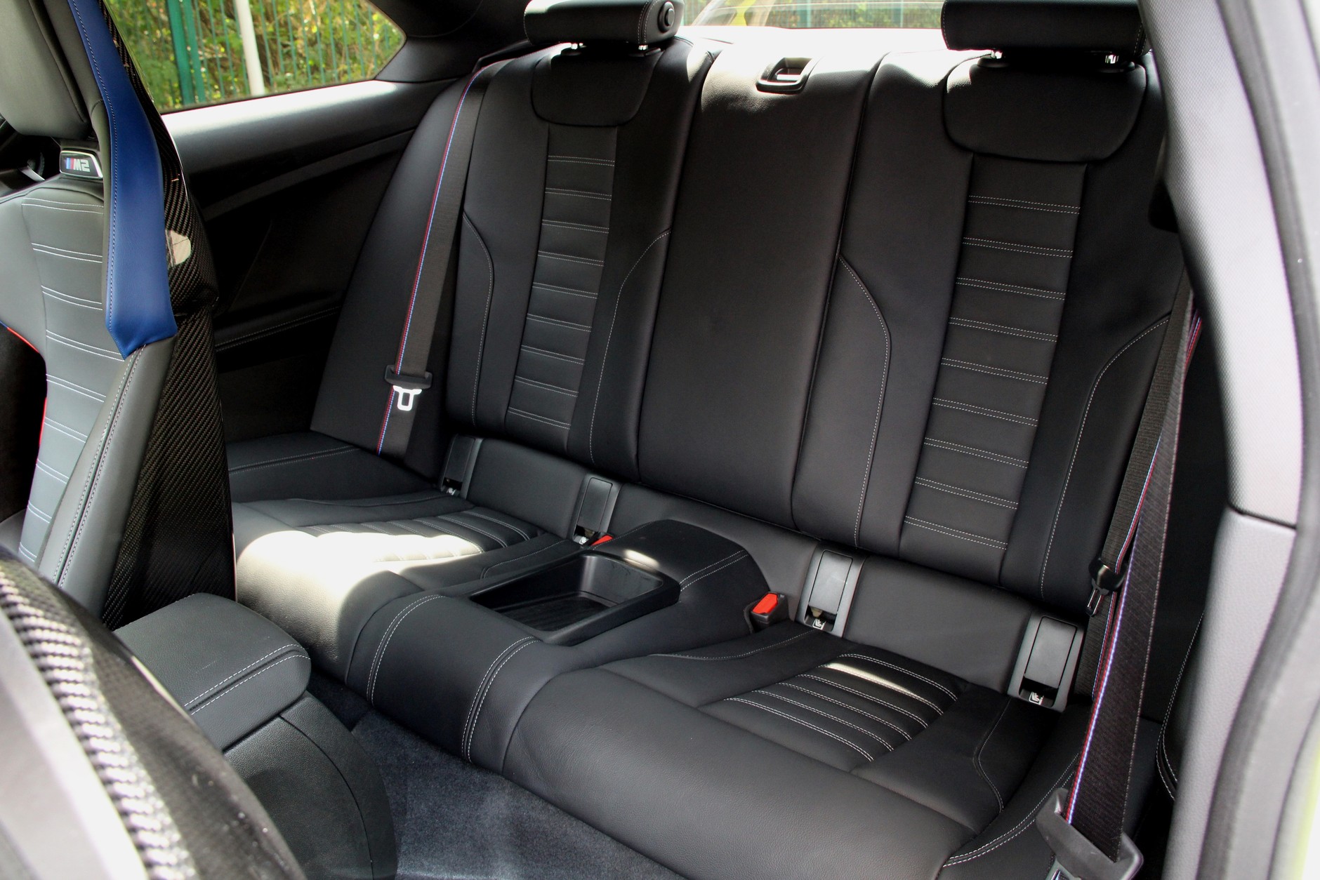 BMW M2 z akcesoriami M Performance