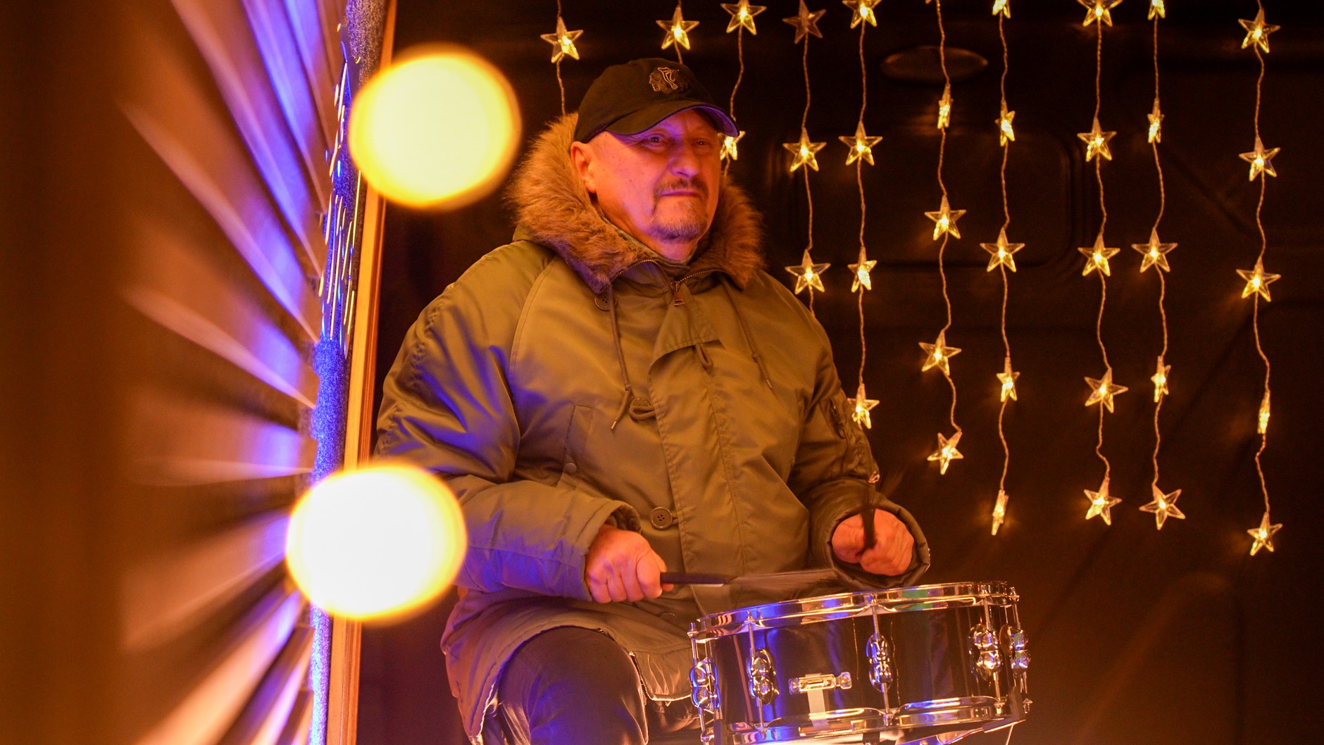 Pierwsza piosenka transmitowana z kosmosu zasilana przez Forda E-Transita